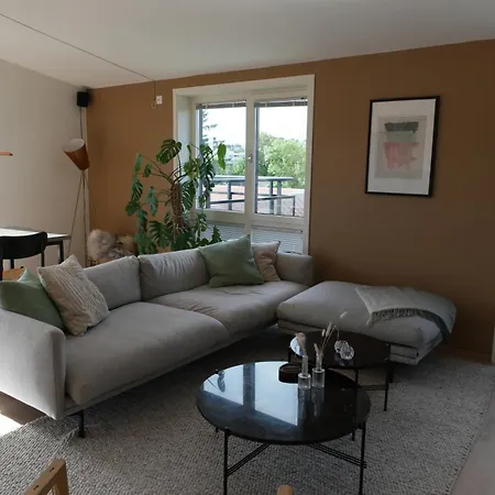 Luxury 2 Bedroom On Floor In * ستافانجر